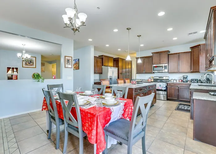 Holiday home Furnished Patio! Retreat 12 Mi To Dtwn