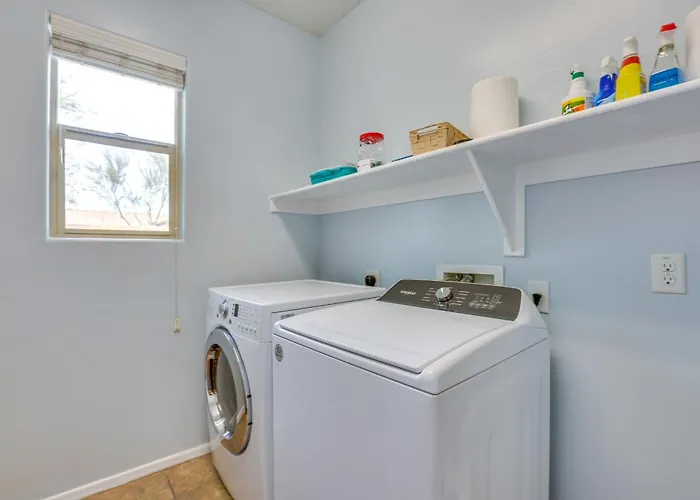 Furnished Patio! Retreat 12 Mi To Dtwn *