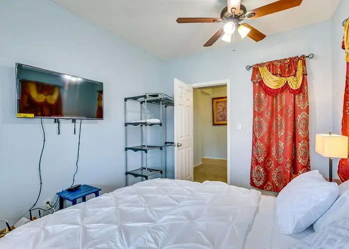 Holiday home Furnished Patio! Retreat 12 Mi To Dtwn