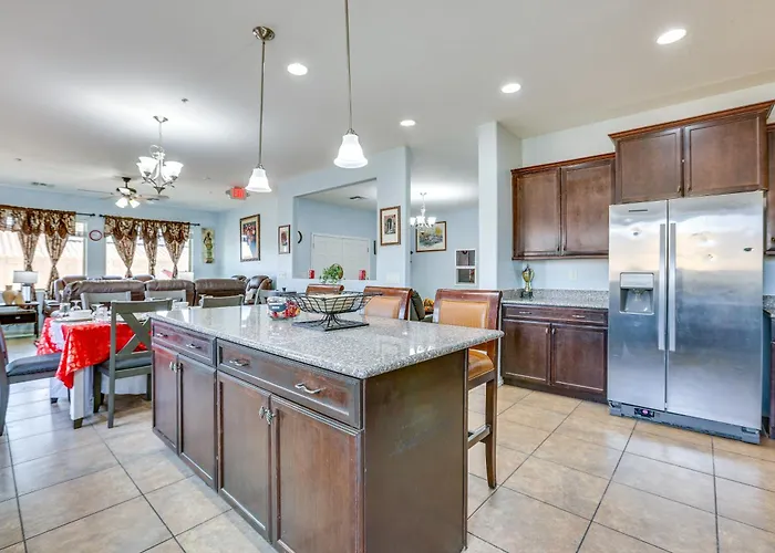 Furnished Patio! Retreat 12 Mi To Dtwn Holiday home